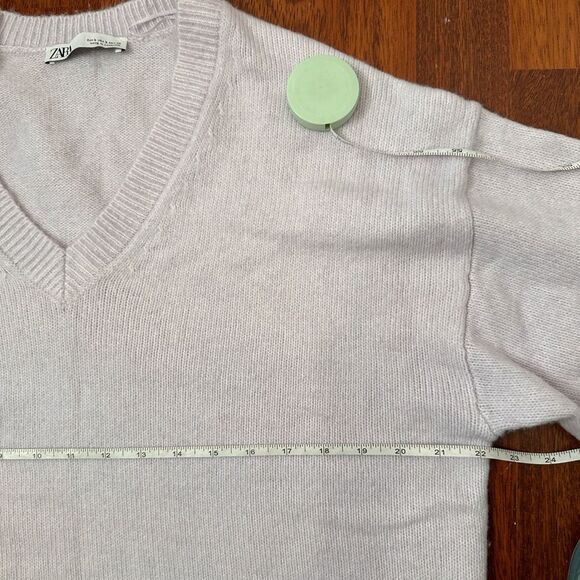 Zara Lilac Oversized V-Neck Sweater - Picture 10 of 11